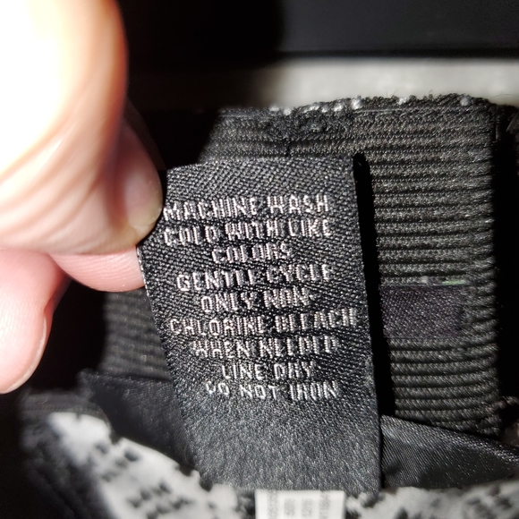 Lane Bryant 28 black white The Lena capris crop ankle pants - Picture 7 of 7